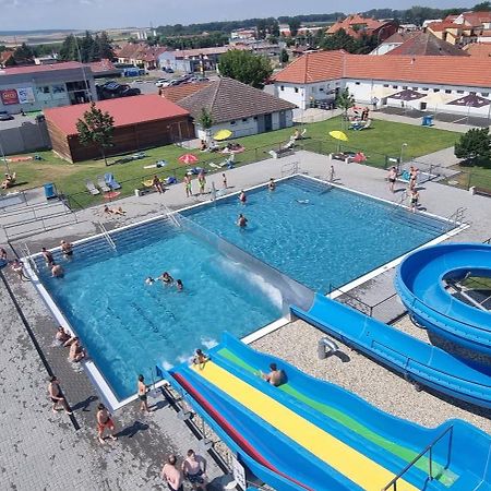 Apartman Viktorie Mikulov Exterior foto