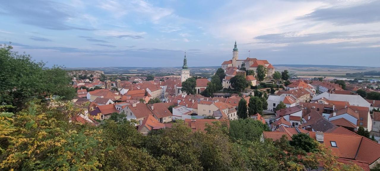 Apartman Viktorie Mikulov Exterior foto